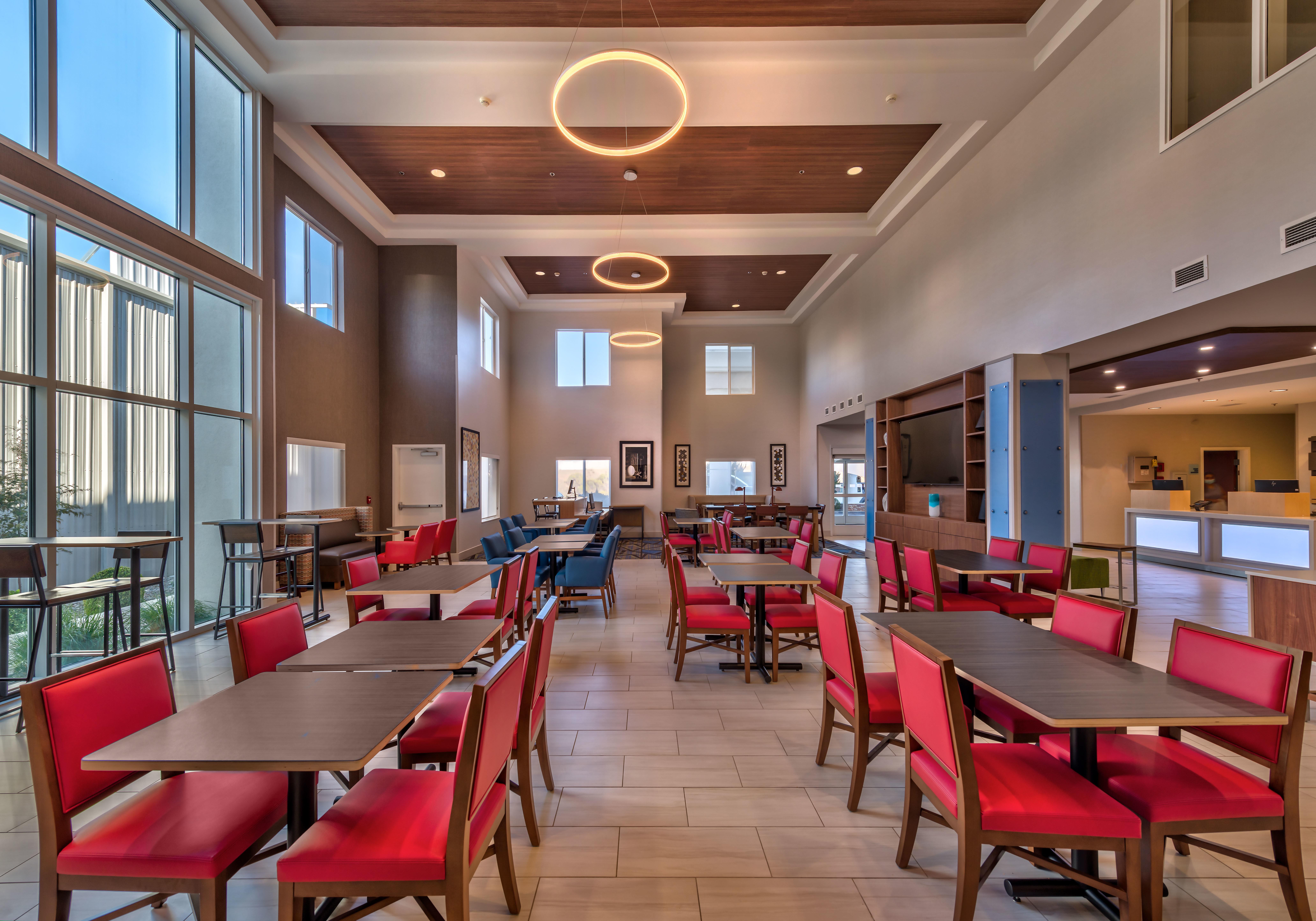 Holiday Inn Express Reno Airport By Ihg Exterior foto